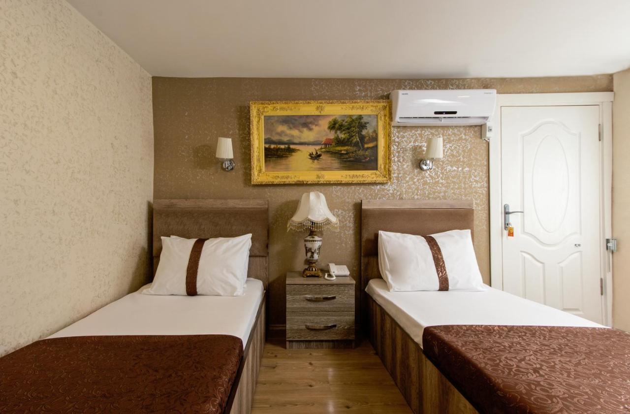 Carvan Hotel Istanboel Buitenkant foto
